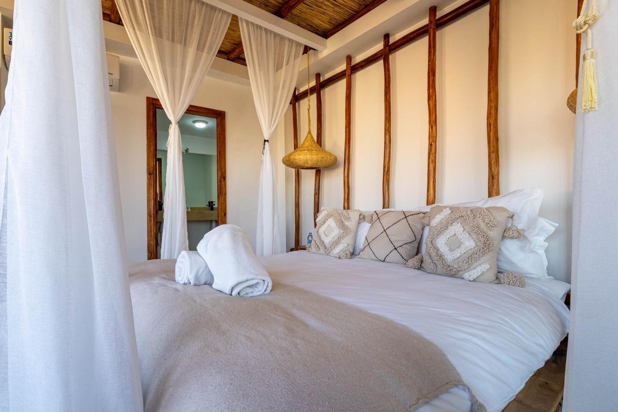Riad La Croix Berbere Deluxe มาร์ราเกช ภายนอก รูปภาพ